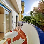 Adria - Colazione Fino Alle 12 3*