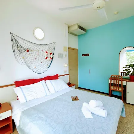 Adria - Colazione Fino Alle 12 Hotell