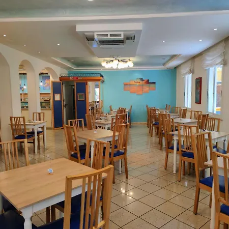 Adria - Colazione Fino Alle 12