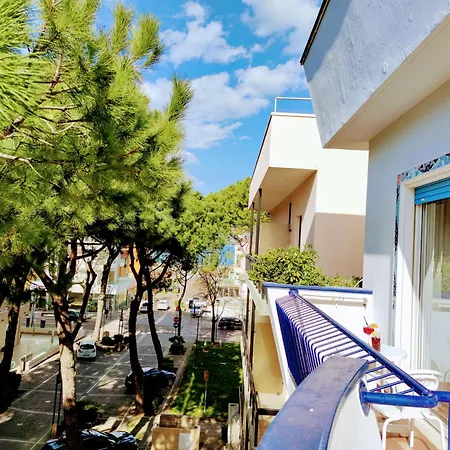 Hotell Adria - Colazione Fino Alle 12