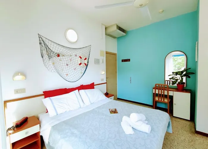 Adria - Colazione Fino Alle 12 Hotel