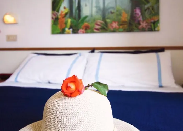 Adria - Colazione Fino Alle 12 3* Misano Adriatico