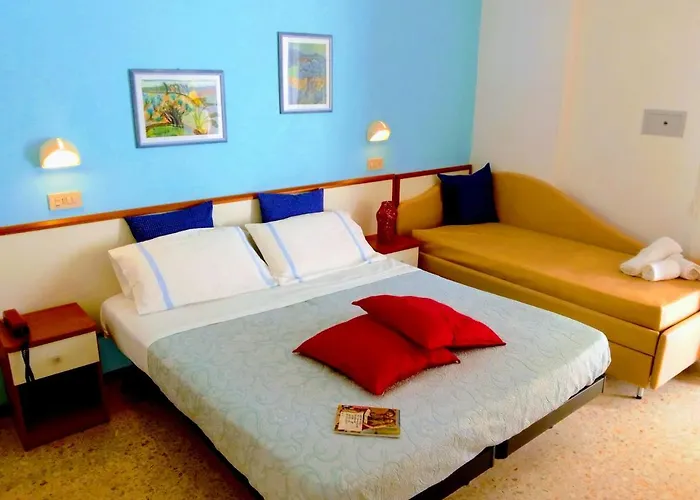 Adria - Colazione Fino Alle 12 3*