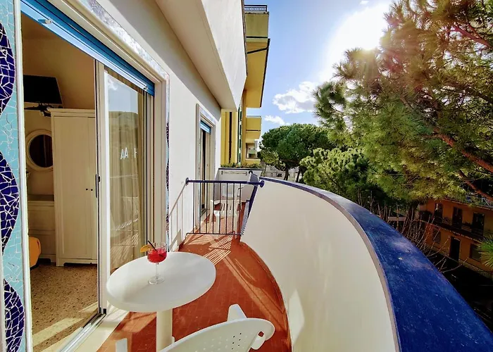 Adria - Colazione Fino Alle 12 3*