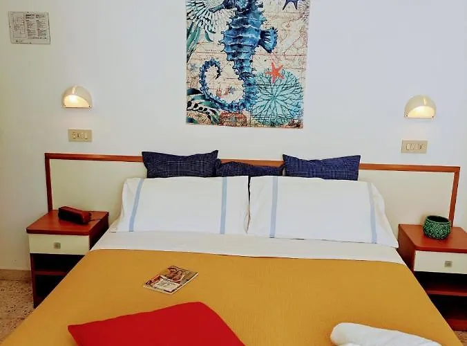 Hotell Adria - Colazione Fino Alle 12