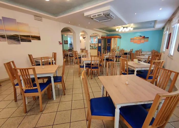 Adria - Colazione Fino Alle 12 Misano Adriatico